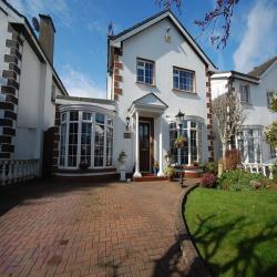 2 Oakleigh Court, North Co. Dublin, Malahide, Dublin City, Co. Dublin